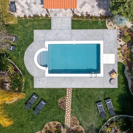 Villa Zenia
